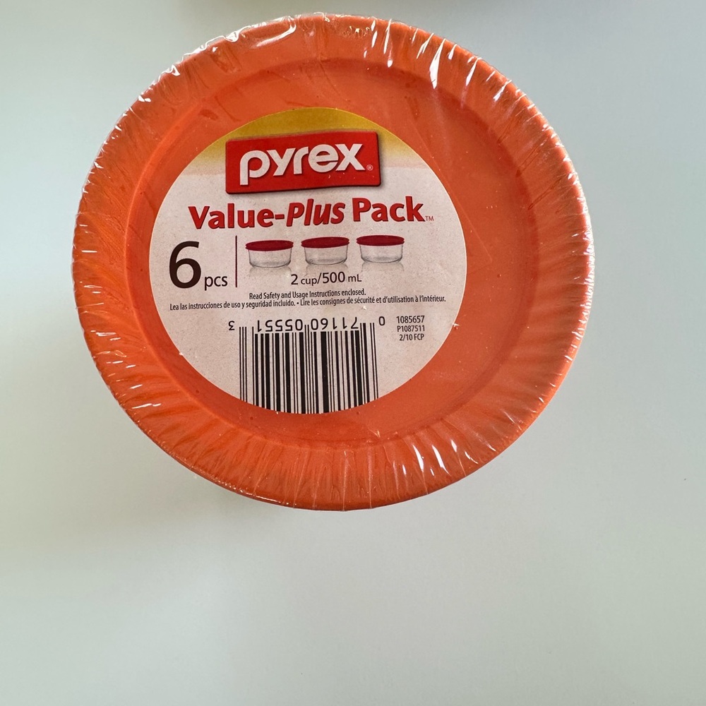 Pyrex Orange Disposable Tableware Plates 6 Pack